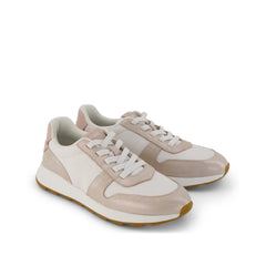 Womens TRVL LITE Retro Runner Sneaker Water Repellent Champagne Shimmer