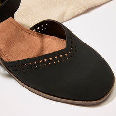 Womens Jaclyn Heel Black Perforated Leather