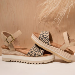 Womens Diana Wedge Sandal Natural Leopard Print