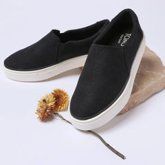 Womens Emily Slip On Sneaker Black Heritage Canvas