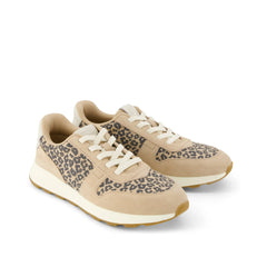 Womens TRVL LITE Retro Runner Sneaker Water Repellent Natural Leopard Spots