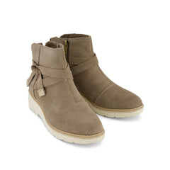 Womens Marlow Boot Water Repellent Dune Suede